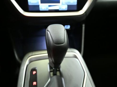 Used 2025 Subaru Crosstrek 2.5i Premium w/ Crosstrek Mirror Package image 29