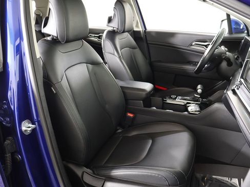 Used 2023 Kia Sportage EX FWD image 29