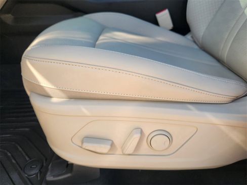 New 2026 Kia Sorento S image 17