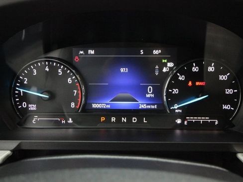 Used 2022 Ford Explorer XLT w/ Equipment Group 202A image 18