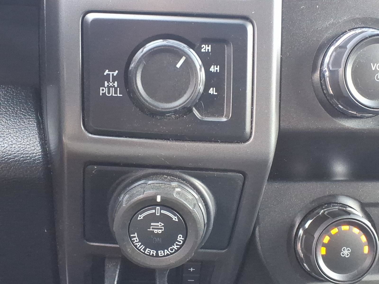 Used 2019 Ford F150 XLT w/ Equipment Group 302A Luxury AWD/4WD image 26