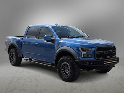 Used 2019 Ford F150 Raptor w/ Equipment Group 802A Luxury AWD/4WD image 2