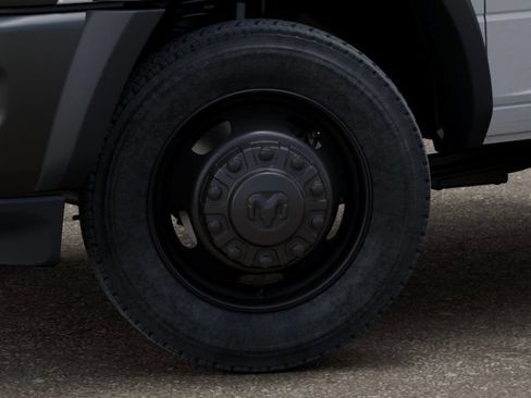 New 2025 RAM 4500 Tradesman AWD/4WD image 8