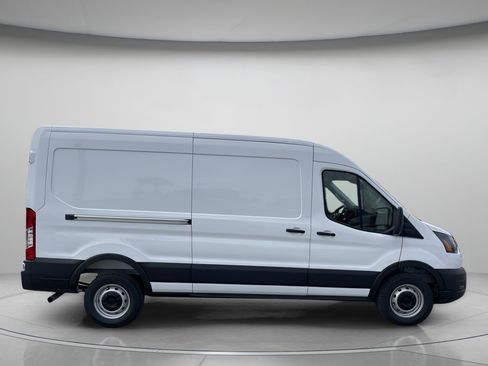 New 2026 Ford Transit 150 148 Medium Roof RWD image 2