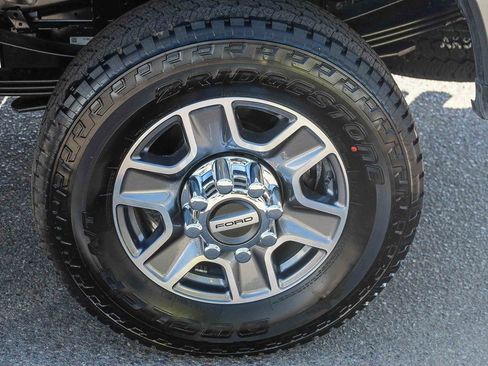 New 2026 Ford F250 Lariat image 7