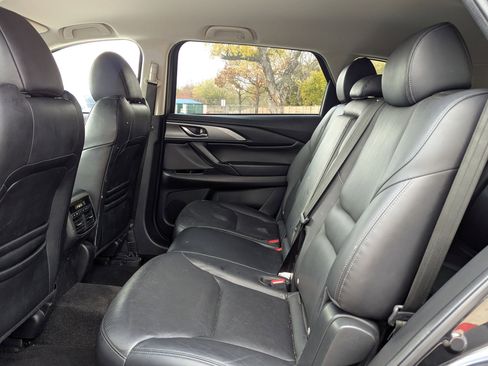 Used 2019 MAZDA CX-9 Touring image 15