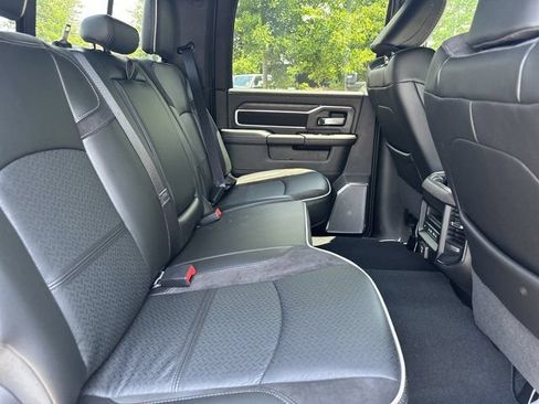 New 2026 RAM 2500 Laramie AWD/4WD image 17