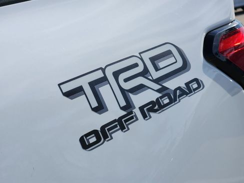 Used 2024 Toyota Tacoma TRD Off-Road image 12
