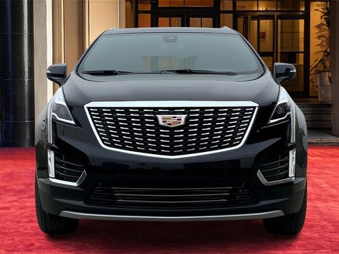 New 2025 Cadillac XT5 Premium Luxury image 3