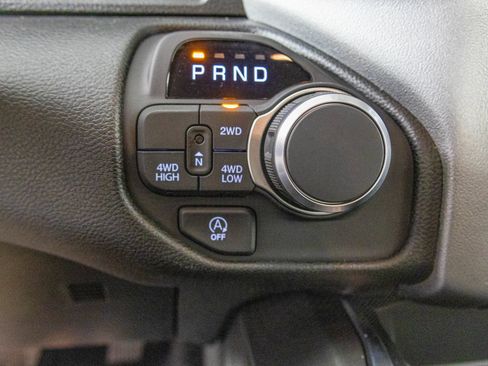 New 2026 RAM 1500 Express AWD/4WD image 24