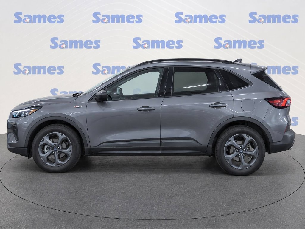 Used 2024 Ford Escape ST-Line w/ Tech Pack #1 FWD image 7