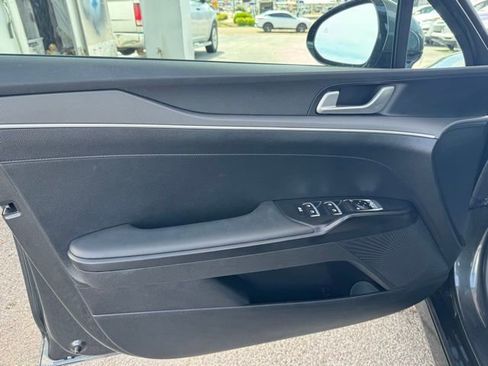 Used 2025 Kia K5 LXS FWD image 14