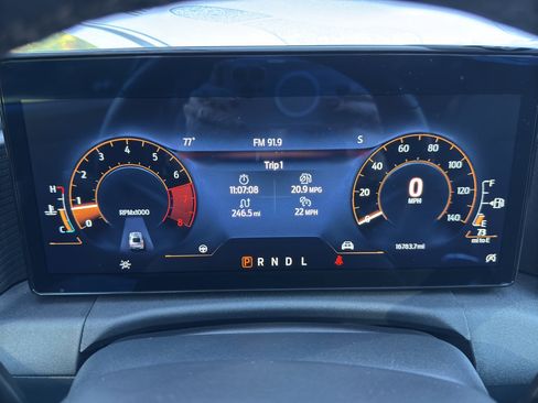 Used 2024 Ford Mustang Coupe image 12