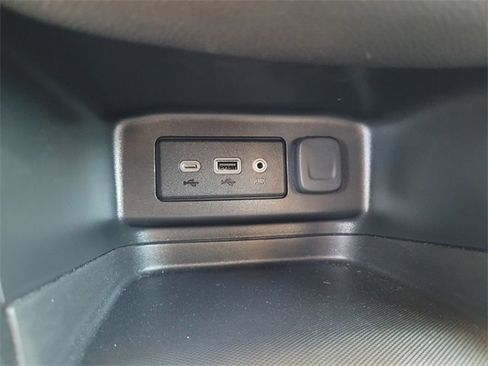 Used 2023 Chevrolet Equinox LT w/ LPO, Floor Liner Package image 21