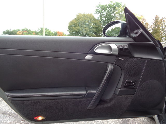 Used 2005 Porsche 911 Carrera S RWD image 16