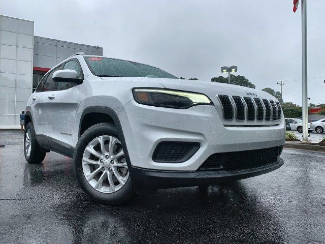 Used 2020 Jeep Cherokee Latitude FWD image 6