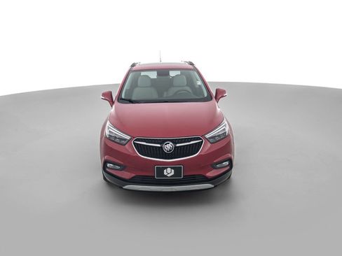 Used 2018 Buick Encore Essence w/ Experience Buick Package FWD image 2