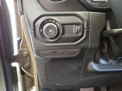 New 2026 Jeep Wrangler Unlimited Rubicon 392 w/ Quick Order Package 27X Moab AWD/4WD image 16