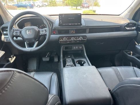 Used 2024 Honda Pilot EX-L image 10