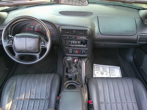 Used 2002 Chevrolet Camaro Z28 w/ SS Performance/Appearance Pkg image 23