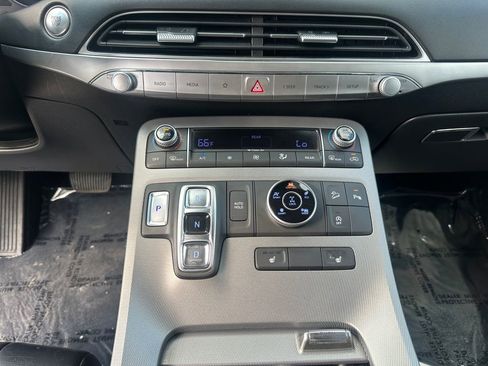 Used 2022 Hyundai Palisade SEL w/ Convenience Package image 11