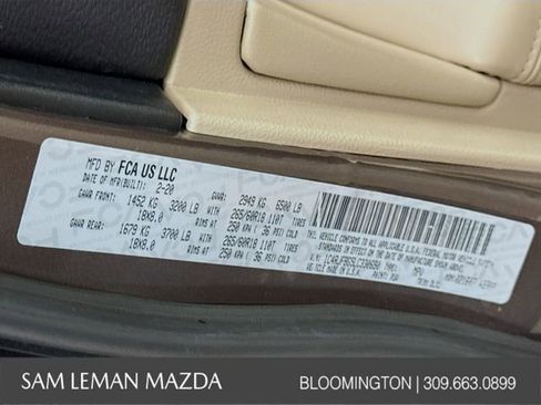 Used 2020 Jeep Grand Cherokee Limited w/ Luxury Group II image 33