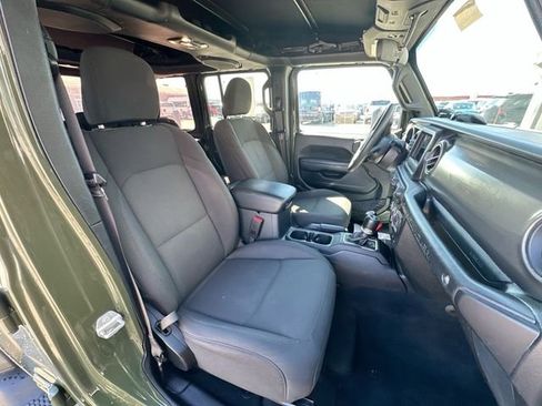 Used 2023 Jeep Wrangler Unlimited Sport AWD/4WD image 25