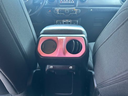 Used 2021 Jeep Wrangler Unlimited Sport AWD/4WD image 29
