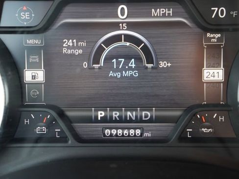 Used 2019 RAM 1500 Laramie image 7