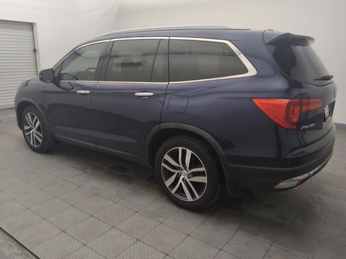 Used 2017 Honda Pilot Touring image 3
