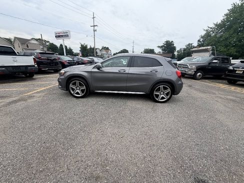 Used 2015 Mercedes-Benz GLA 250 4MATIC image 38