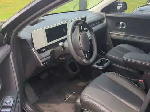 Used 2023 Hyundai Ioniq 5 Limited RWD image 4
