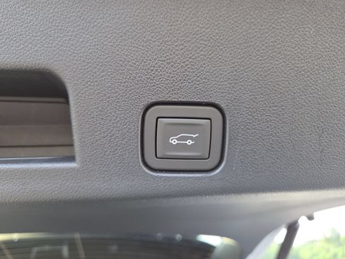 New 2026 GMC Acadia Denali w/ Super Cruise Package FWD image 22