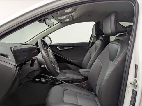 Used 2023 Kia Niro Wind FWD image 14