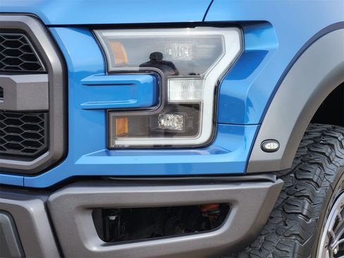 Used 2019 Ford F150 Raptor w/ Equipment Group 802A Luxury image 10