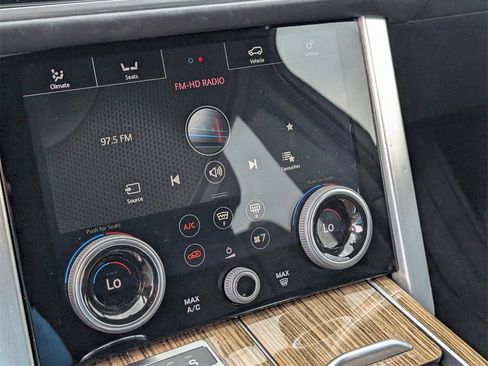 Used 2018 Land Rover Range Rover Supercharged image 29