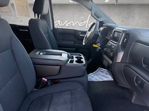 Used 2020 Chevrolet Silverado 1500 Custom Trail Boss w/ Custom Convenience Package AWD/4WD image 25