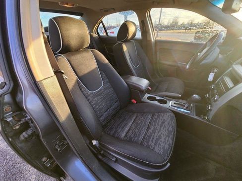 Used 2012 Ford Fusion SE FWD image 15