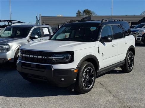 New 2025 Ford Bronco Sport Outer Banks image 7