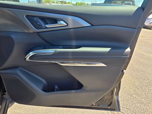 New 2026 Chevrolet Traverse LT w/ Driver Confidence Package FWD image 6