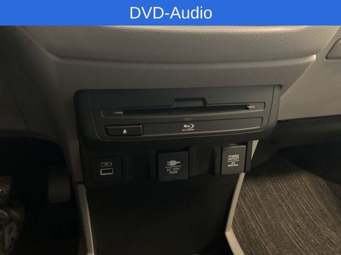 Used 2024 Honda Odyssey Touring image 10