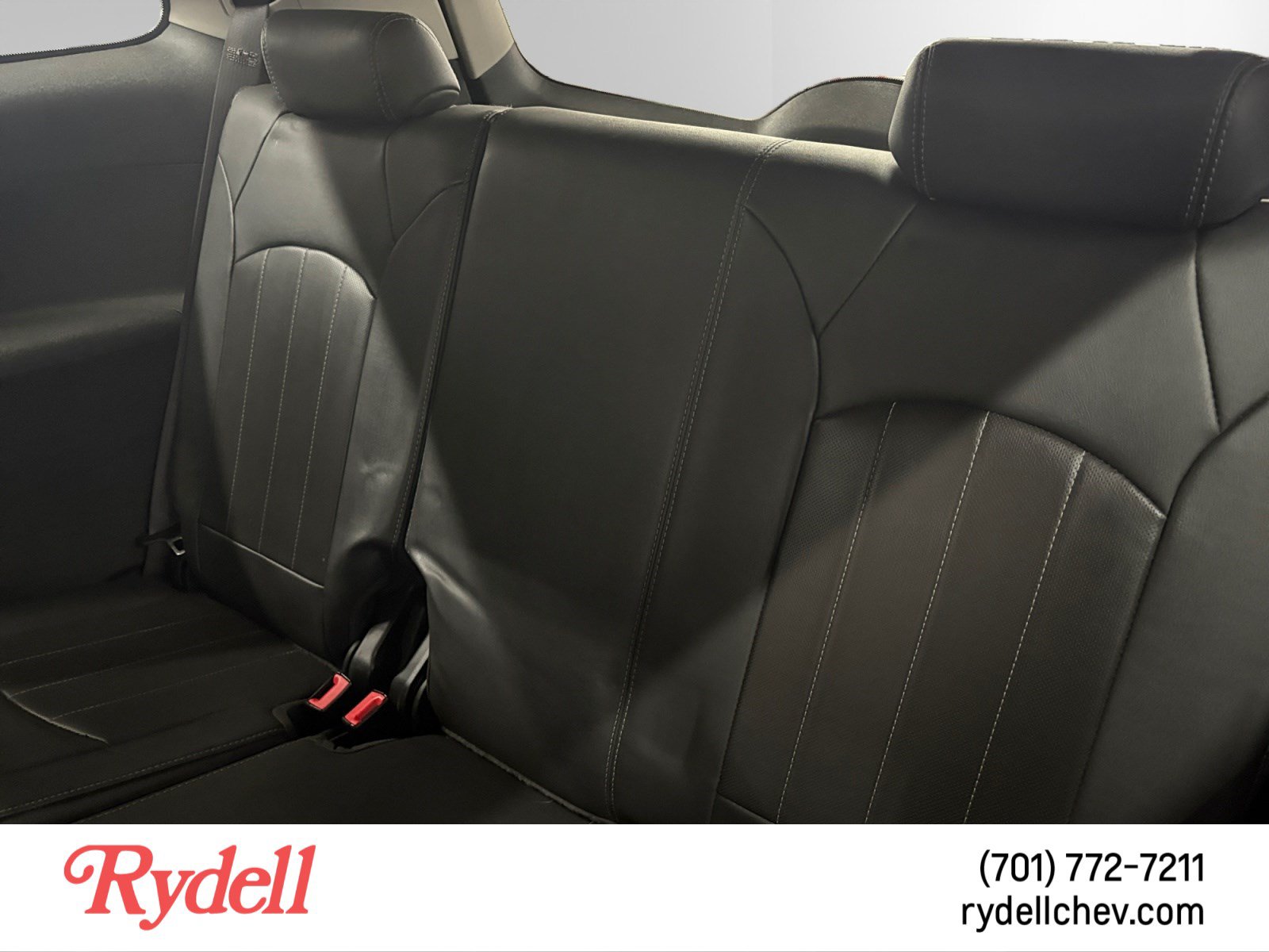 Used 2014 Buick Enclave Leather AWD/4WD image 16