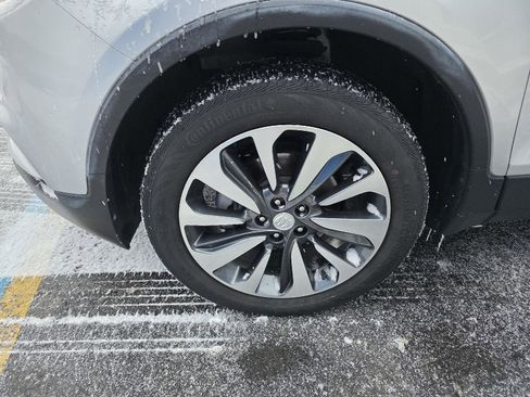 Used 2021 Buick Encore Preferred w/ Safety Package image 10