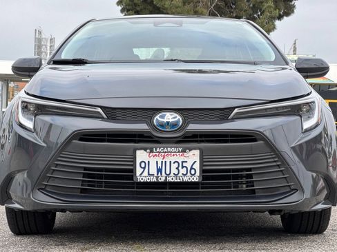 Used 2024 Toyota Corolla LE w/ LE Convenience Package FWD image 10