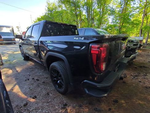 Used 2024 GMC Sierra 1500 Elevation AWD/4WD image 8