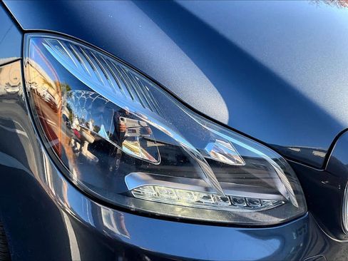 Used 2014 Mercedes-Benz E 350 Sedan image 27