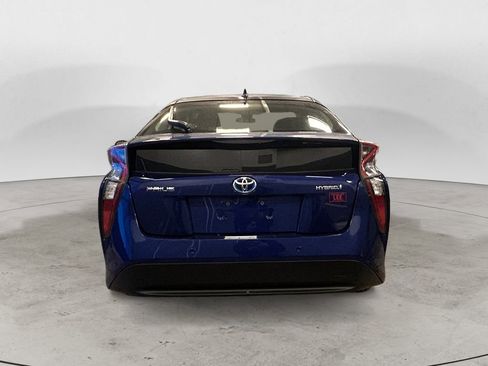 Used 2017 Toyota Prius Two w/ Prius Two Safety Plus Package image 4