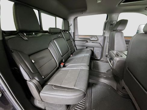 Used 2024 GMC Sierra 2500 Denali w/ Denali Reserve Package image 28