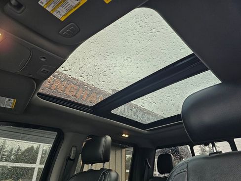 Used 2018 Ford F150 Lariat w/ Equipment Group 501A Mid image 22