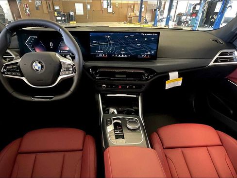 Certified 2025 BMW 330i Sedan w/ Premium Package image 11